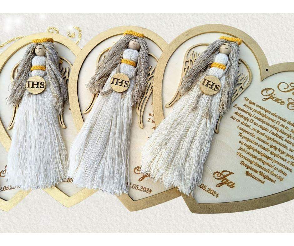 Podziękowanie Komunia Święta z sercem i aniołem z markamy Złote elementy. 1