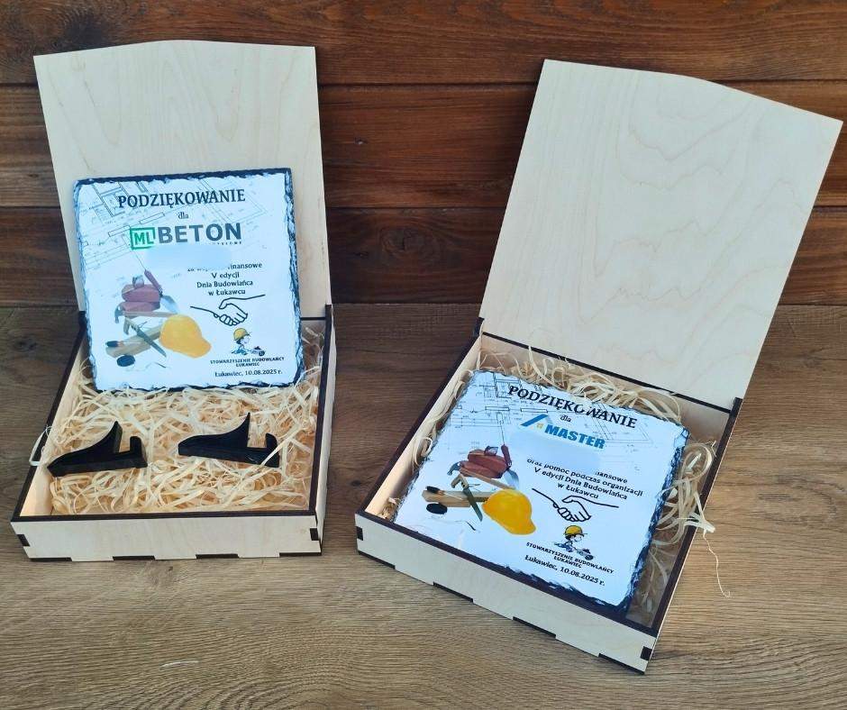 Podziękowanie na kamieniu (fotogranit) + skrzyneczka drewniana z grawerem 2